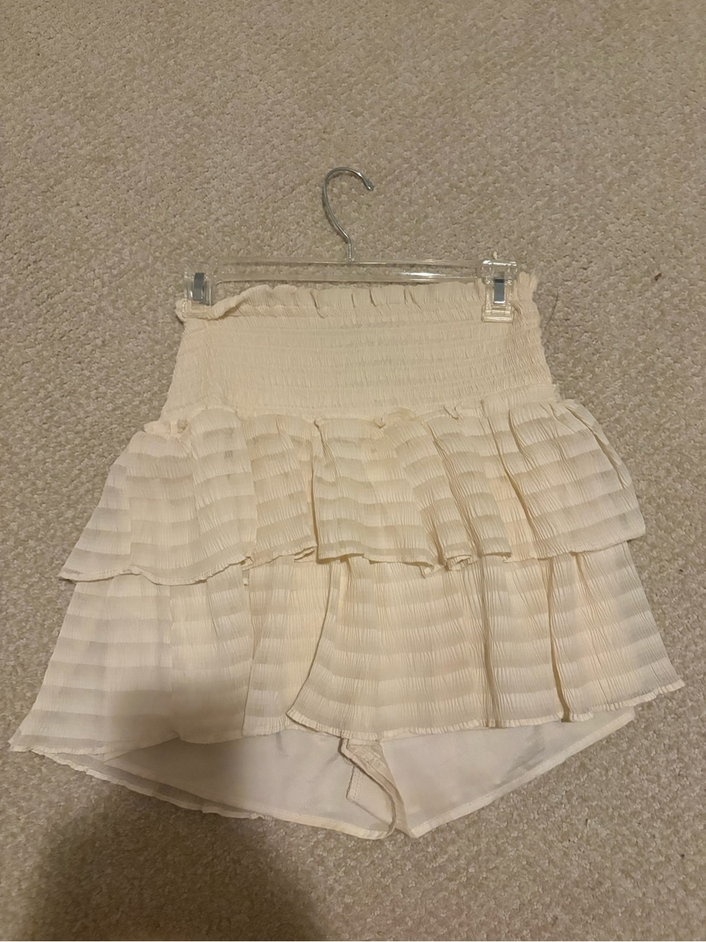 DO +BE Medium Cream Ruffled Smocked Waist Romper